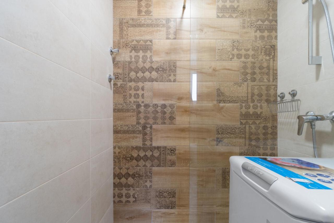 Amarillo Soleado Apartment Torrevieja Exterior photo